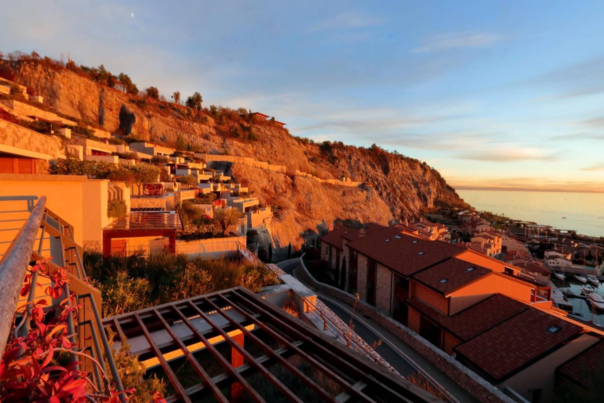 Portopiccolo Apartments Sistiana Eksteriør billede