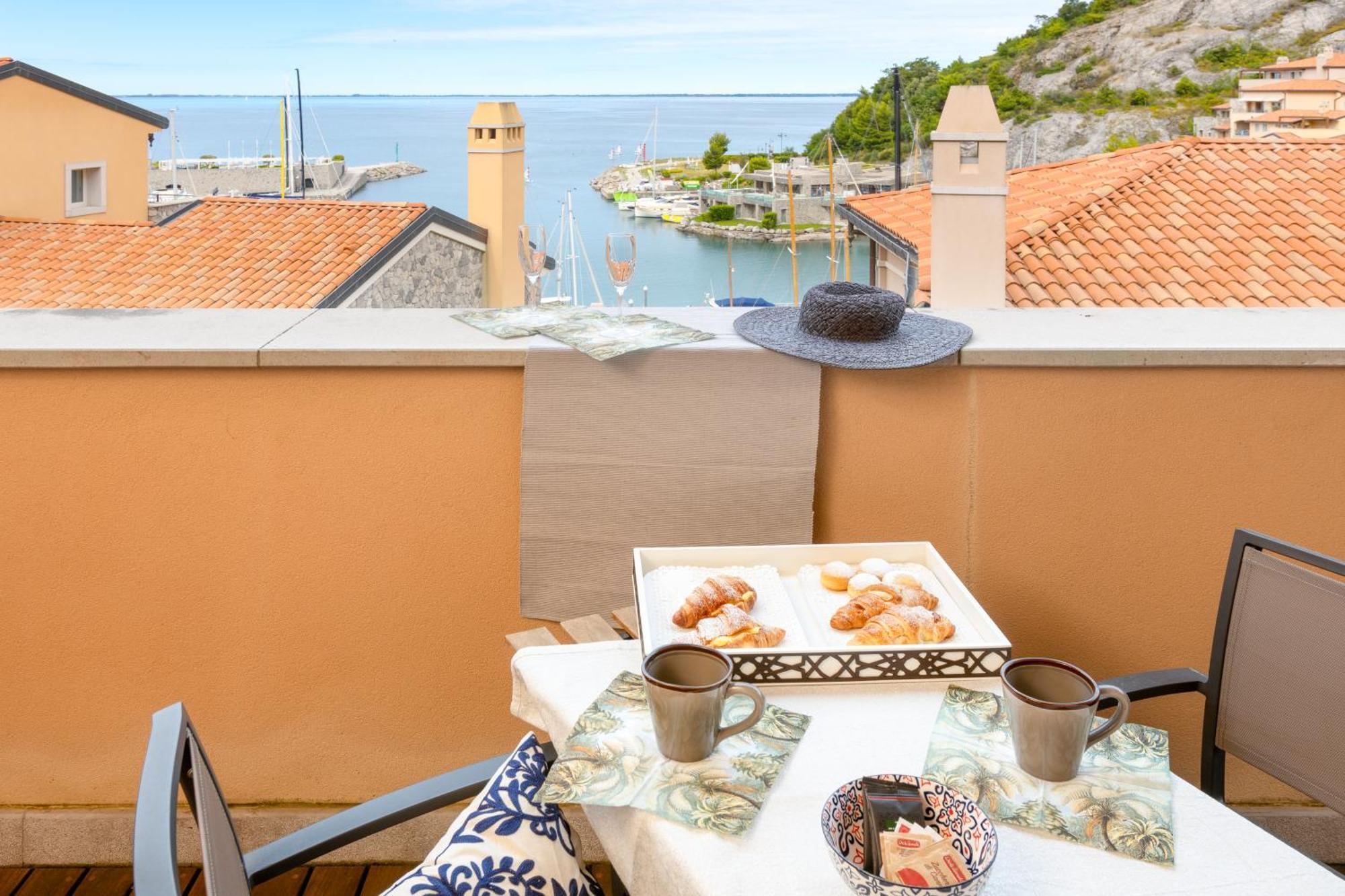Portopiccolo Apartments Sistiana Eksteriør billede
